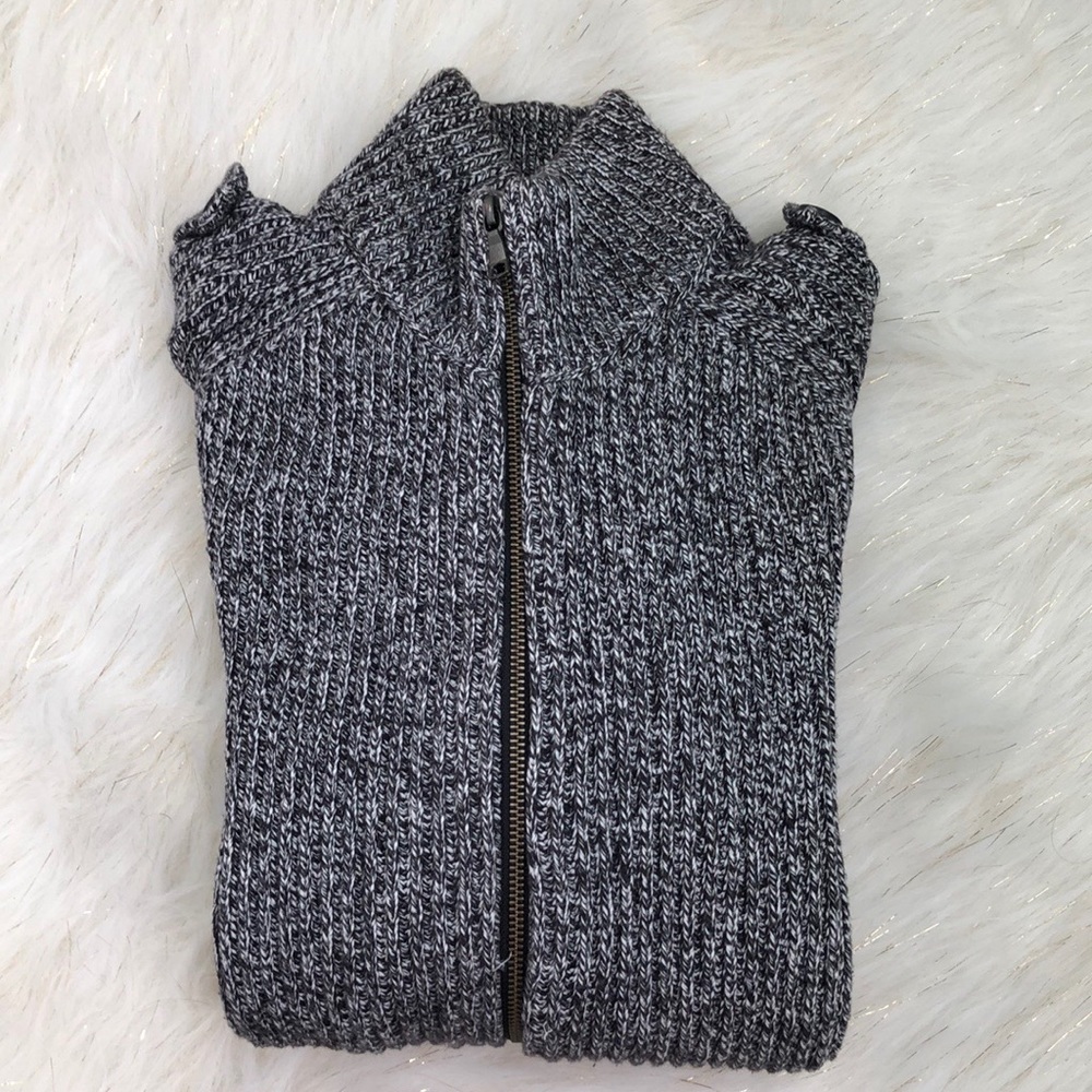 BANANA REPUBLIC Knitted Sweater